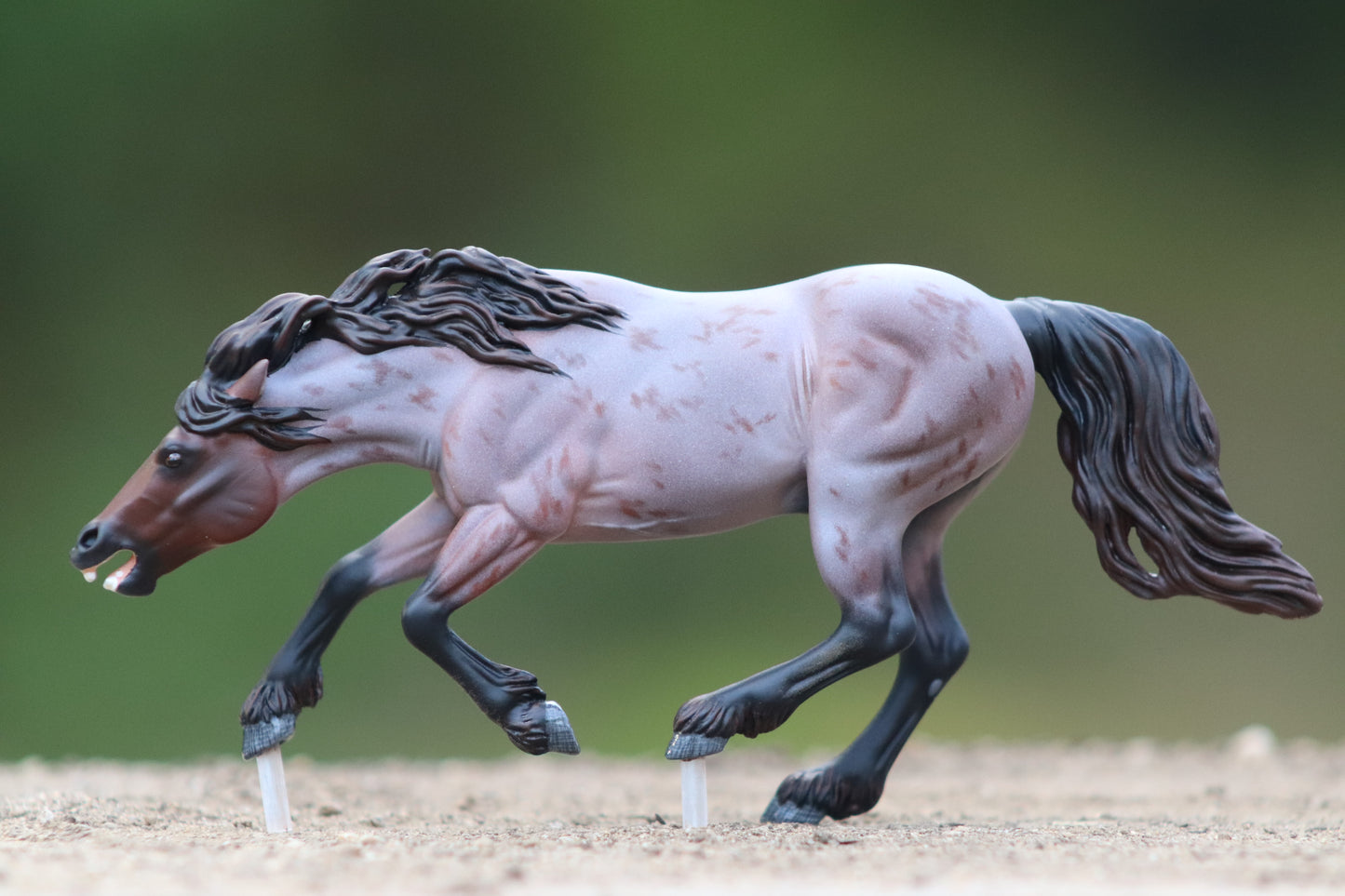 Painted Venti Scale Artist Resin Bixby Roan