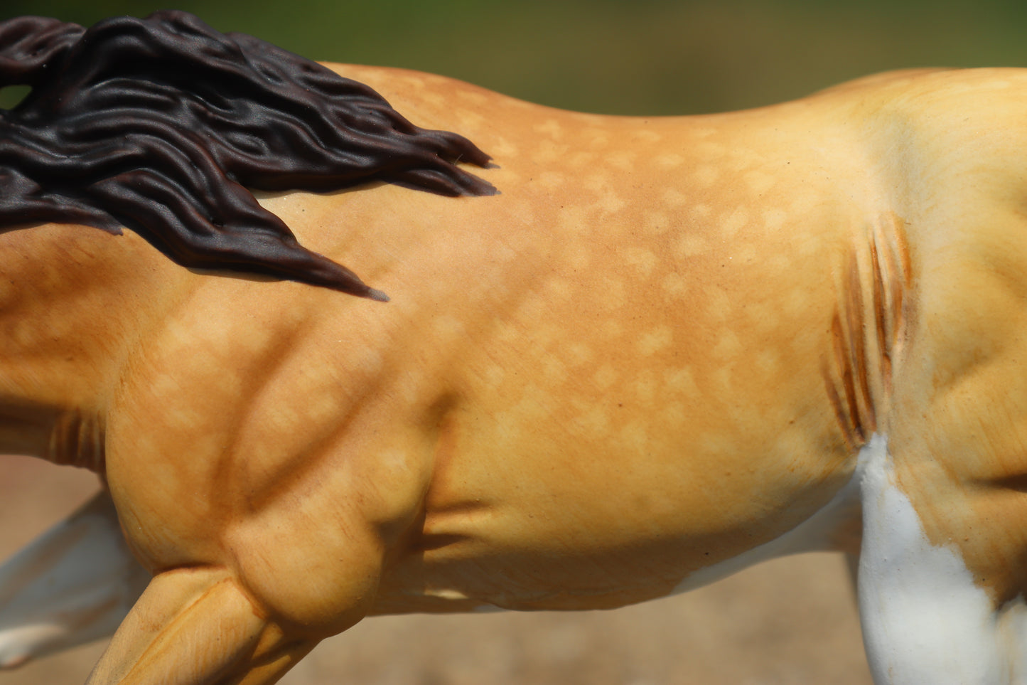 Custom painted Venti Scale Resin Bixby Buckskin Splash