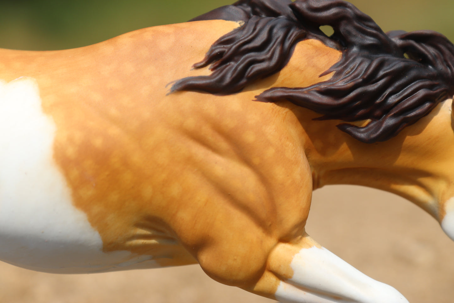 Custom painted Venti Scale Resin Bixby Buckskin Splash