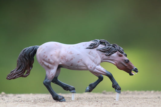 Painted Venti Scale Artist Resin Bixby Roan