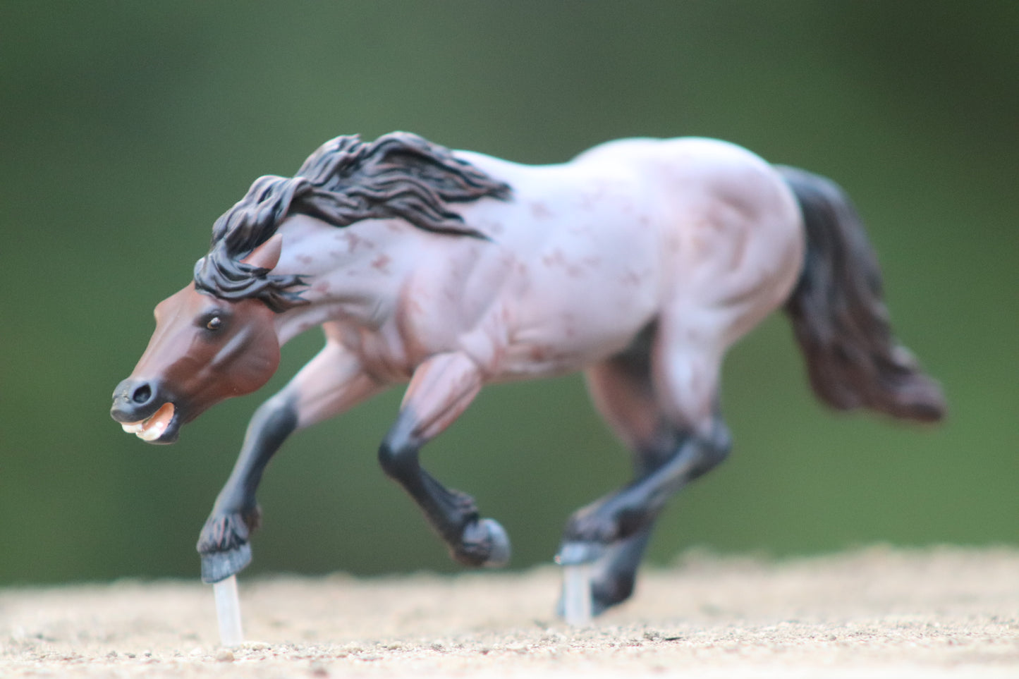 Painted Venti Scale Artist Resin Bixby Roan