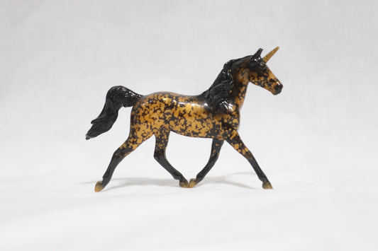 Unicorn Crazy Surprise Series 4 Chase Model