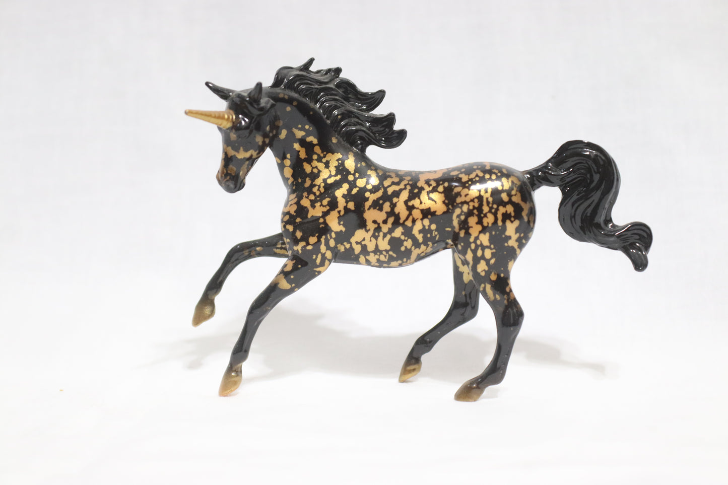 Unicorn Crazy Surprise Chase Model