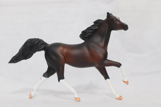 Re-positioned Custom Stablemate Magnolia