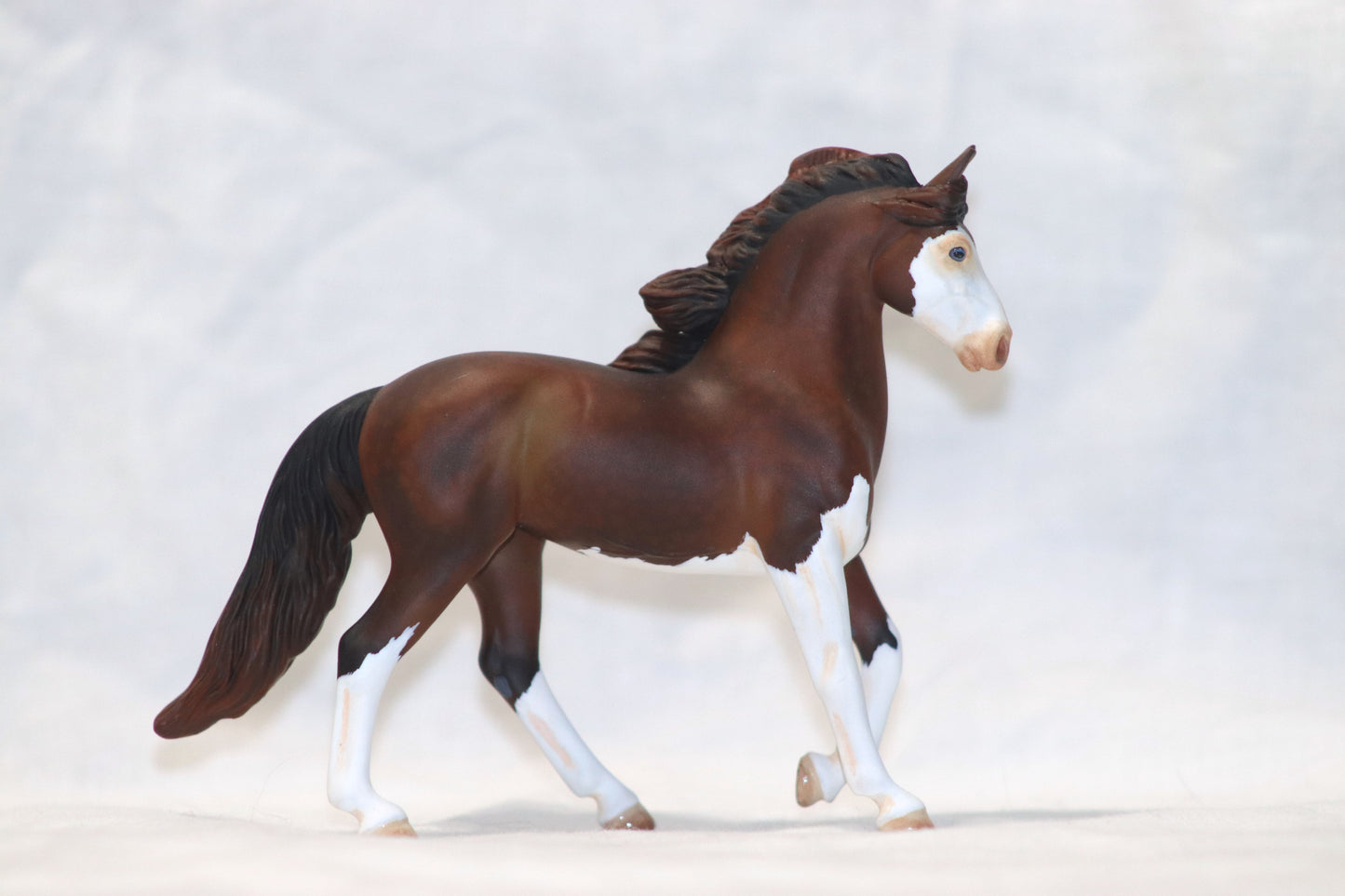 Custom Stablemate Cantering Pinto